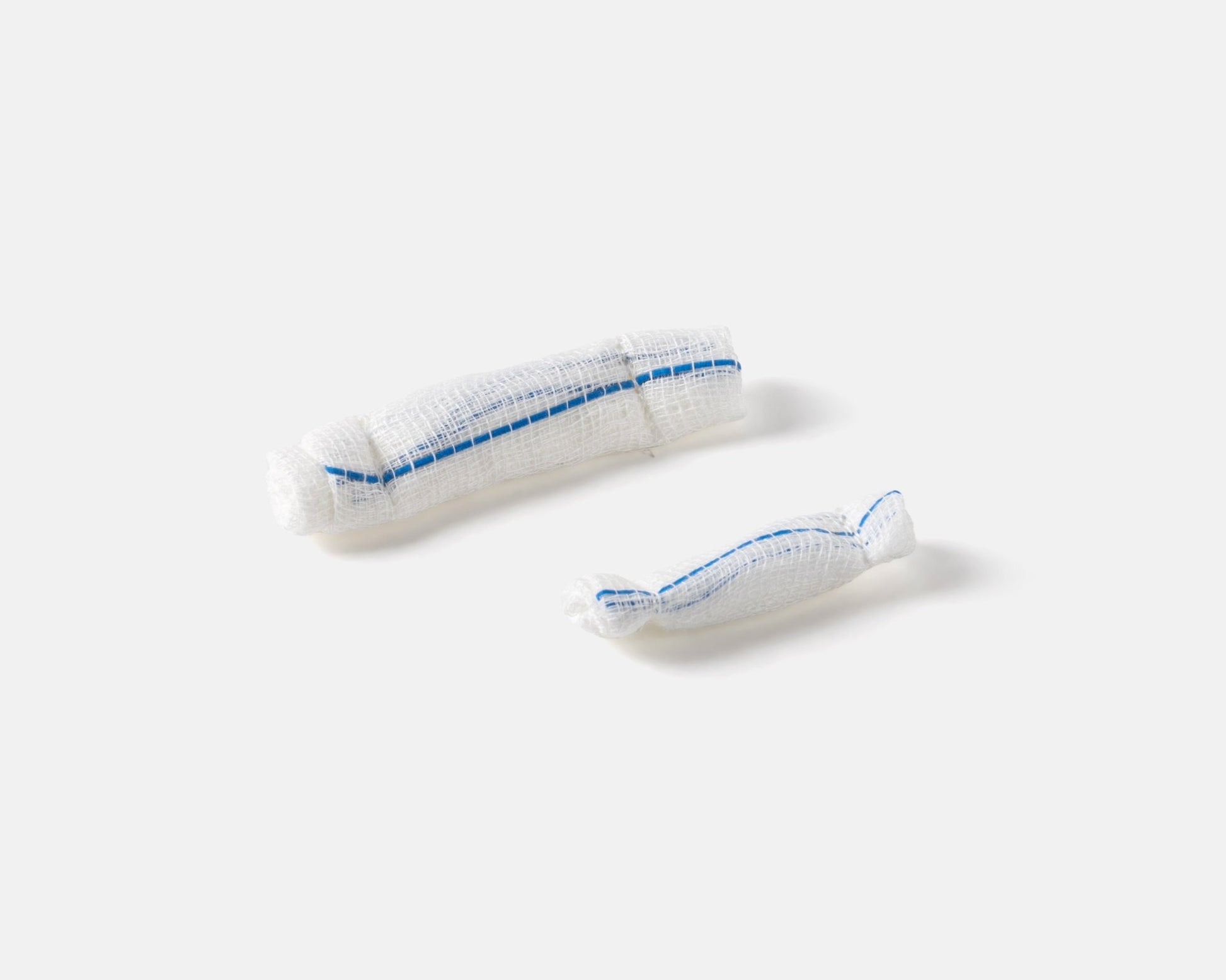 Compresse de Gaze 7.5x7.5cm, 17 fils, 12 plis, RX, Roulées, Stérile double emballage - VicartMed